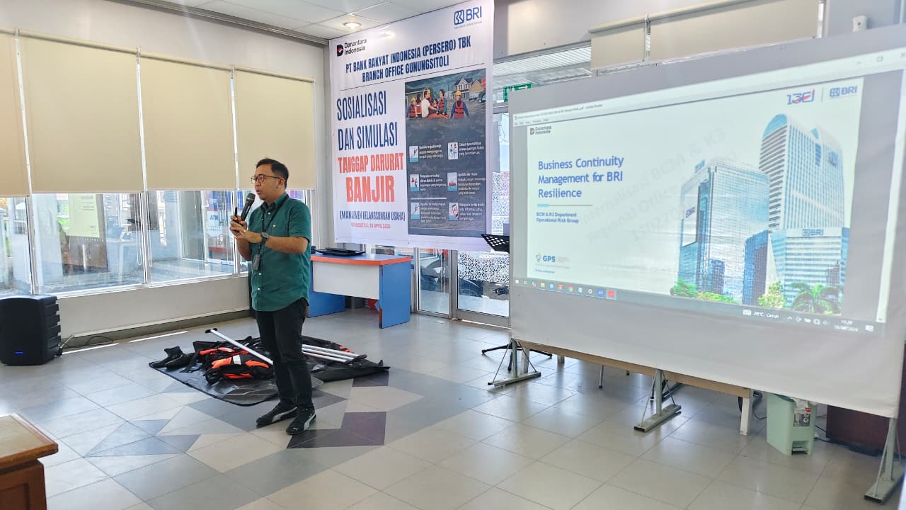 BRI BO Gunungsitoli Gelar Simulasi Tanggap Darurat Banjir, Libatkan Kantor Pencarian dan Pertolongan Nias
