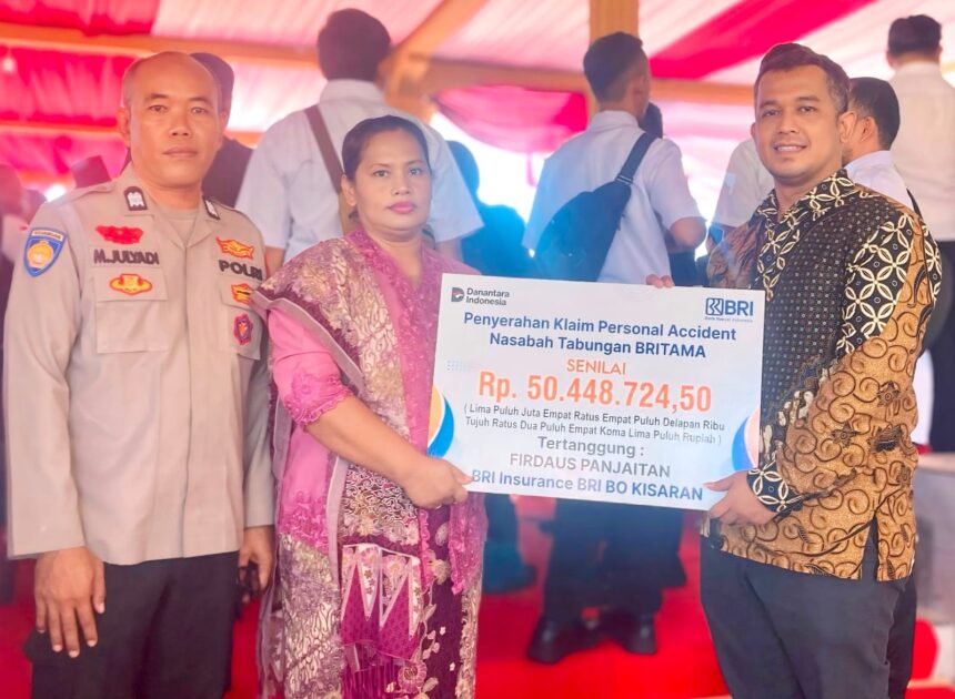 BRI BO Kisaran Serahkan Klaim Personal Accident Nasabah Tabungan Britama di Momen HUT Bhayangkara ke-80